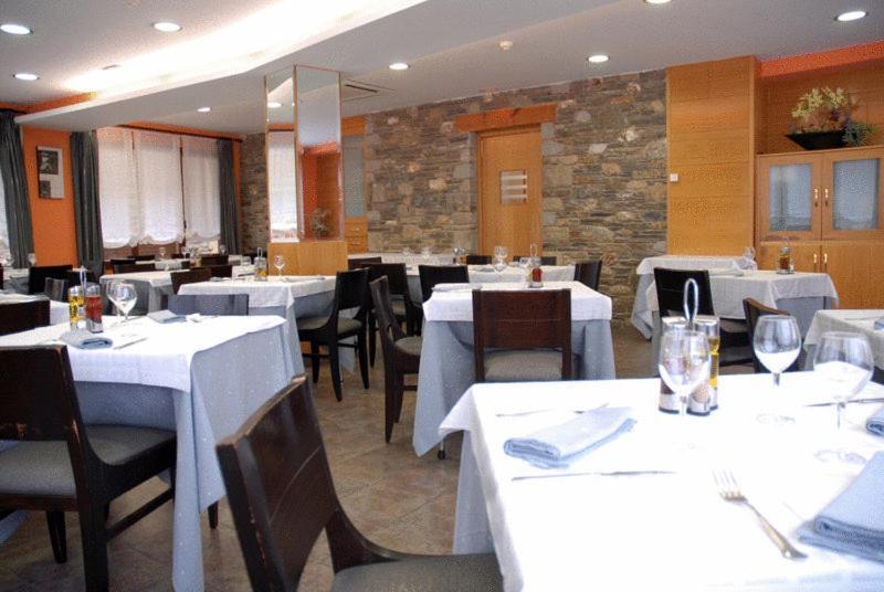 Hotel De Rei Llavorsi Bagian luar foto