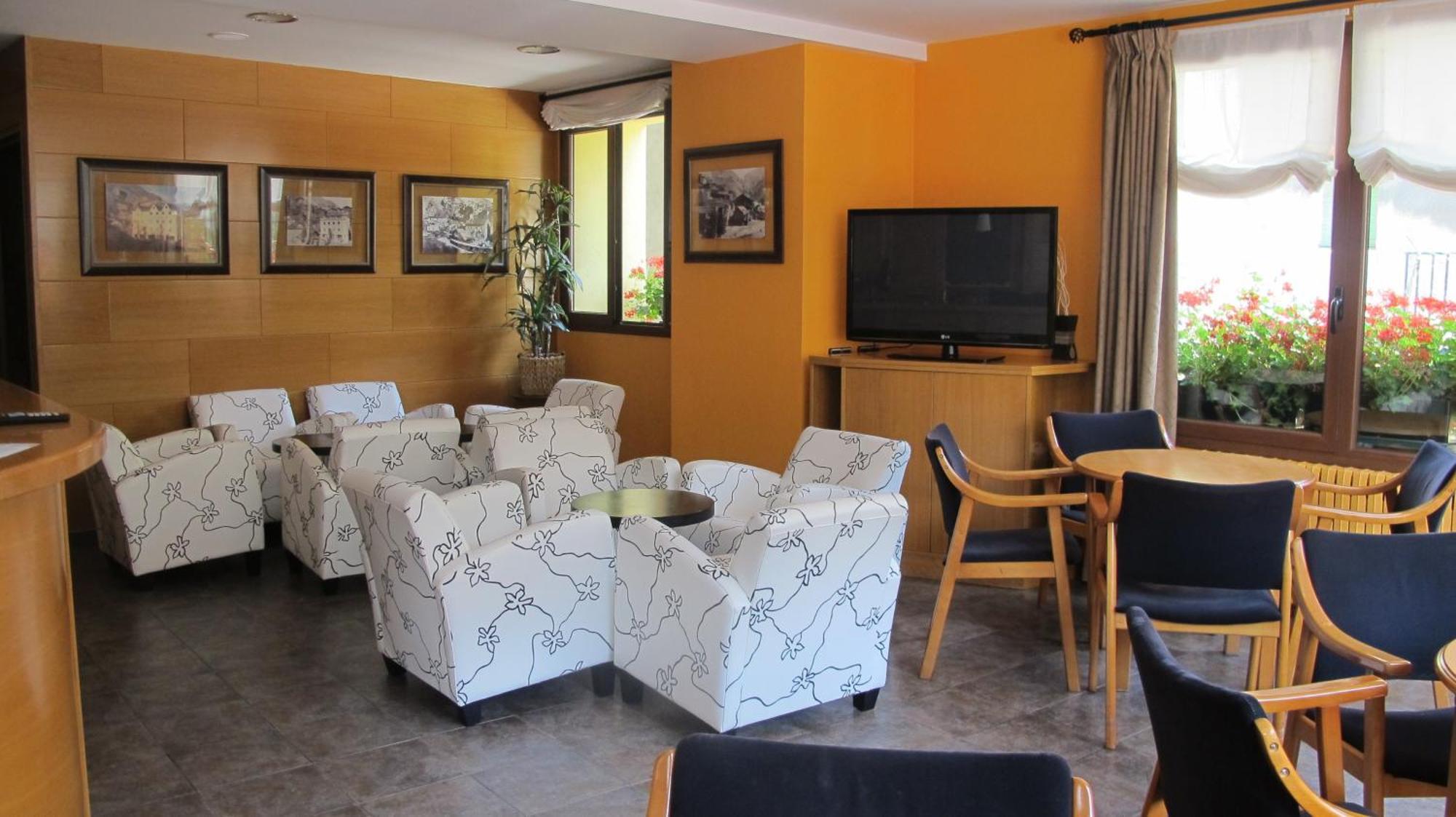 Hotel De Rei Llavorsi Bagian luar foto